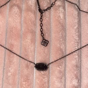 Black Kendra scott necklace